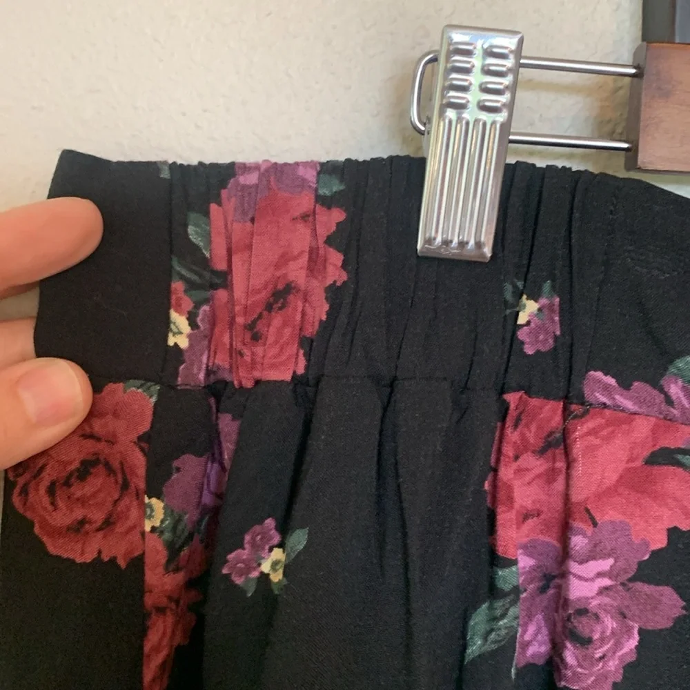 Torrid Floral Midi Challis Faux Wrap Skirt Size 2 - Picture 10 of 10